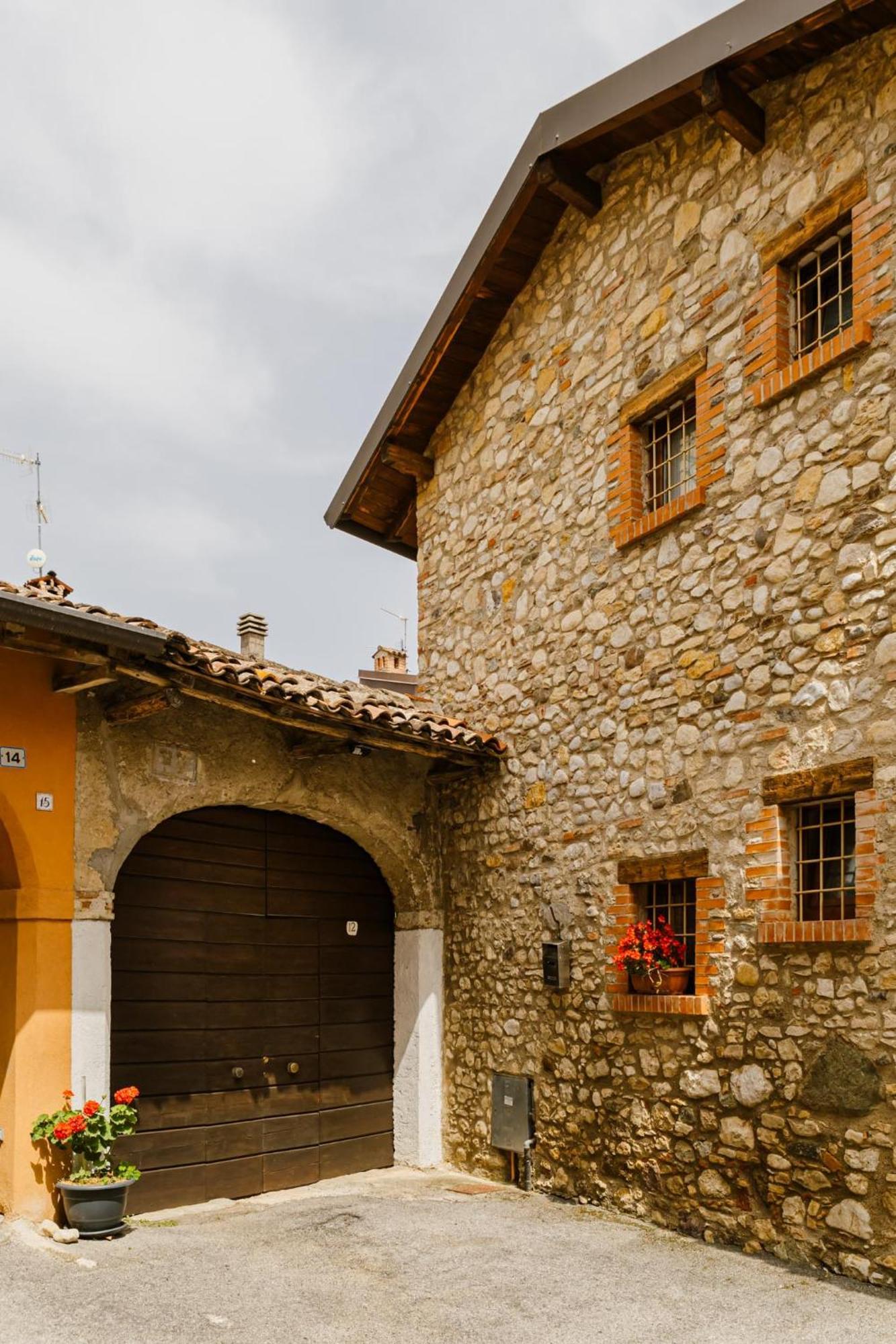 Apartament Cozy Castello Manerba del Garda Zewnętrze zdjęcie